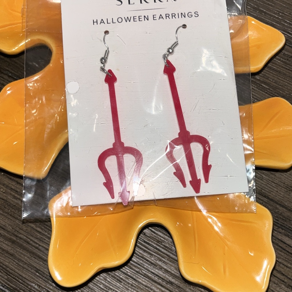 Halloween Costume Jewelry Red Devil Fork Earrings Brand New Two Inches Long